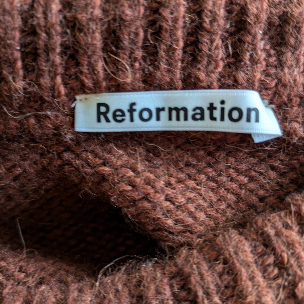 Reformation Rust Burnt Brown 100% wool baby alpaca sweater - XL